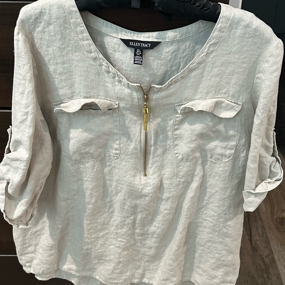 Ellen Tracy Women's Light Taupe Top